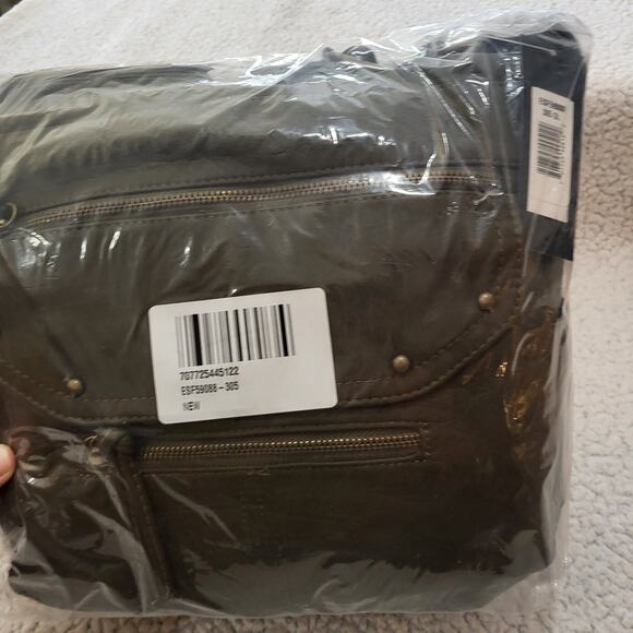 NEW Bueno of California Bueno Front Flap Large Crossbody Olive - Picture 7 of 7